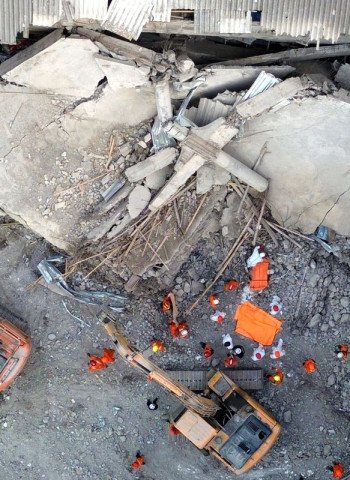 Pelajaran Berharga dari Tragedi Ponpes Al-Khoziny: Infrastruktur Rentan