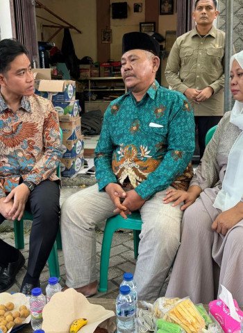 Wapres Gibran Rakabuming Takziah ke Kediaman Andika Lutfi Falah