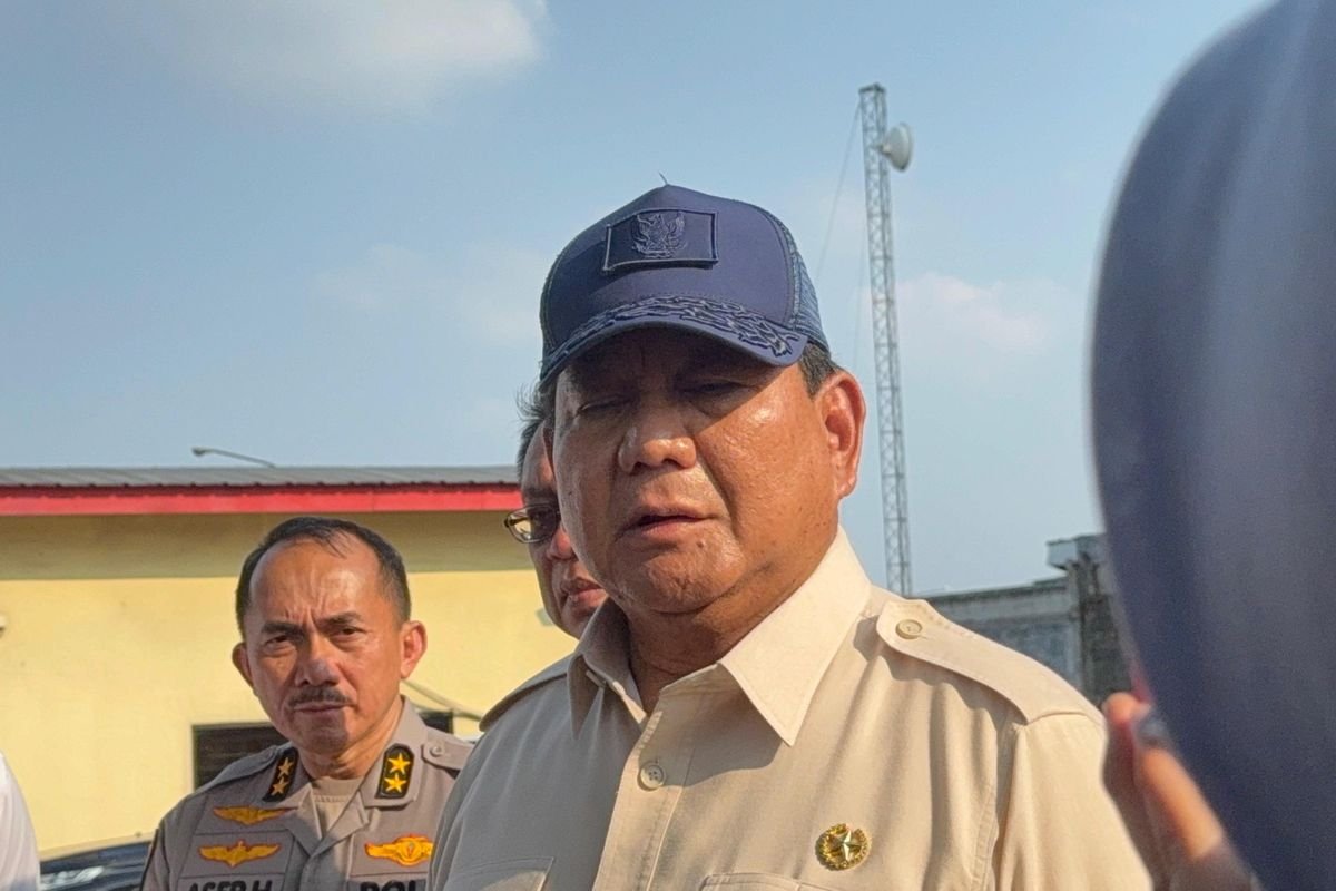 Prabowo Perintahkan Kenaikan Pangkat Luar Biasa untuk Polisi Korban Demo