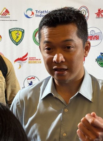 Zainudin Amali Nilai Taufik Hidayat Layak Gantikan Dito Ariotedjo sebagai Menpora