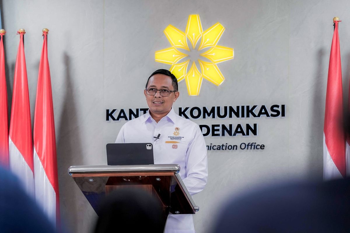 Hotman Paris Siap Bela Nadiem, Istana Serahkan ke Penegak Hukum