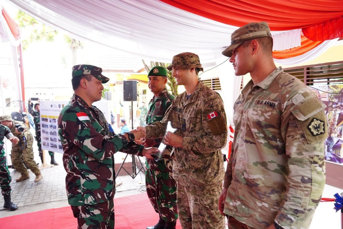 TNI, AS, dan Kanada Renovasi Sekolah di OKU dalam Misi Super Garuda Shield 2025