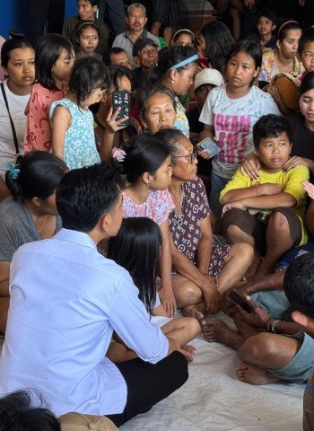 Wapres Gibran Tinjau Posko Pengungsi Banjir di Bali, Tekankan Perlindungan Kelompok Rentan