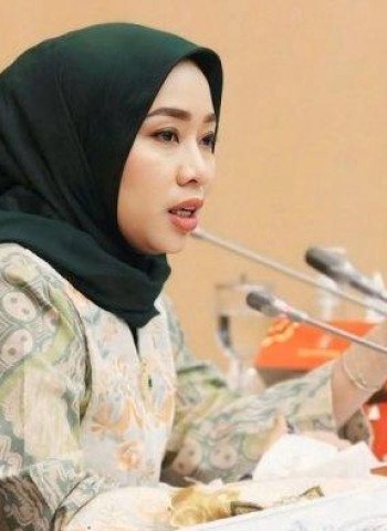 Anggota DPR Desak Pemerintah Cabut Izin Tambang Perusahaan yang Tak Patuh
