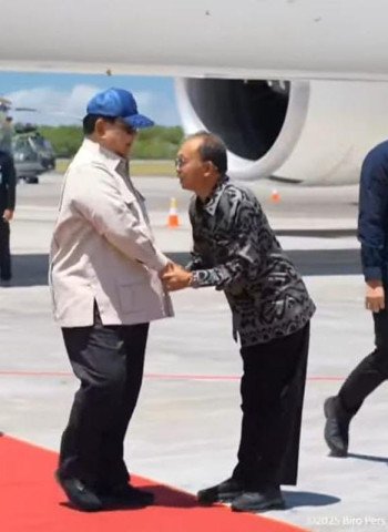 Prabowo Subianto Tiba di Bali Usai Lawatan ke Timur Tengah