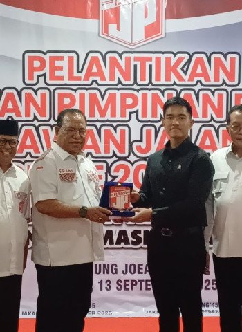 Kaesang Pangarep Hadiri Pelantikan Bara JP Meski Sakit, Tidak Sampaikan Pernyataan