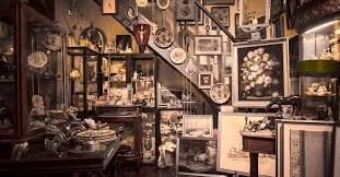 Sayang Dibuang, Mahal Diperbaiki: Alasan Masyarakat Menimbun Barang