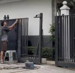 Insiden Mobil Tabrak Kediaman Jusuf Kalla hingga Pagar Rumah Roboh