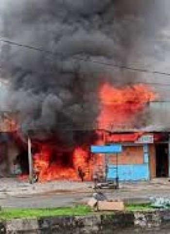 Usai Terbakar, Gudang Pestisida di Tangsel Masih Mengeluarkan Asap dan Bau