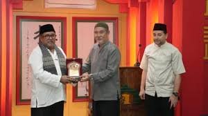 Rano Karno Awali Safari Ramadhan dengan Mengunjungi Masjid Lautze Jakarta