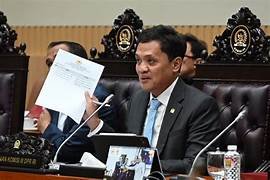 KUHP dan KUHAP Baru Berlaku: Habiburokhman Terharu atas Perjuangan Panjang