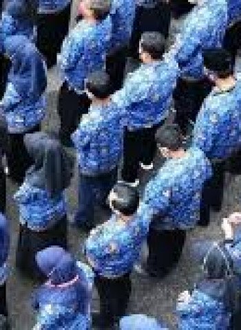 Fenomena Job Hugging di Kalangan ASN: Sinyal Kerawanan bagi Inovasi Birokrasi