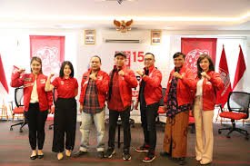 Gelombang Migrasi Politisi: Deretan Tokoh yang Tinggalkan Partai Lama demi PSI