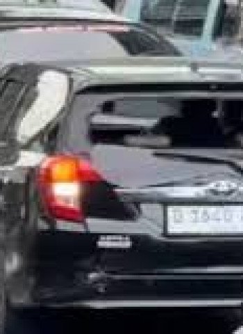 Misteri Senjata Tajam dan Pelat Nomor Bodong di Mobil Calya yang Nekat Lawan Arus