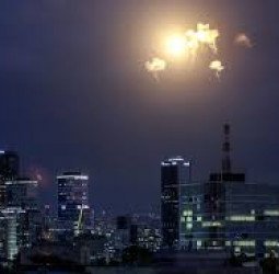 UEA Tutup Wilayah Udara Pascaserangan ke Iran, KBRI Imbau WNI Tetap Tenang